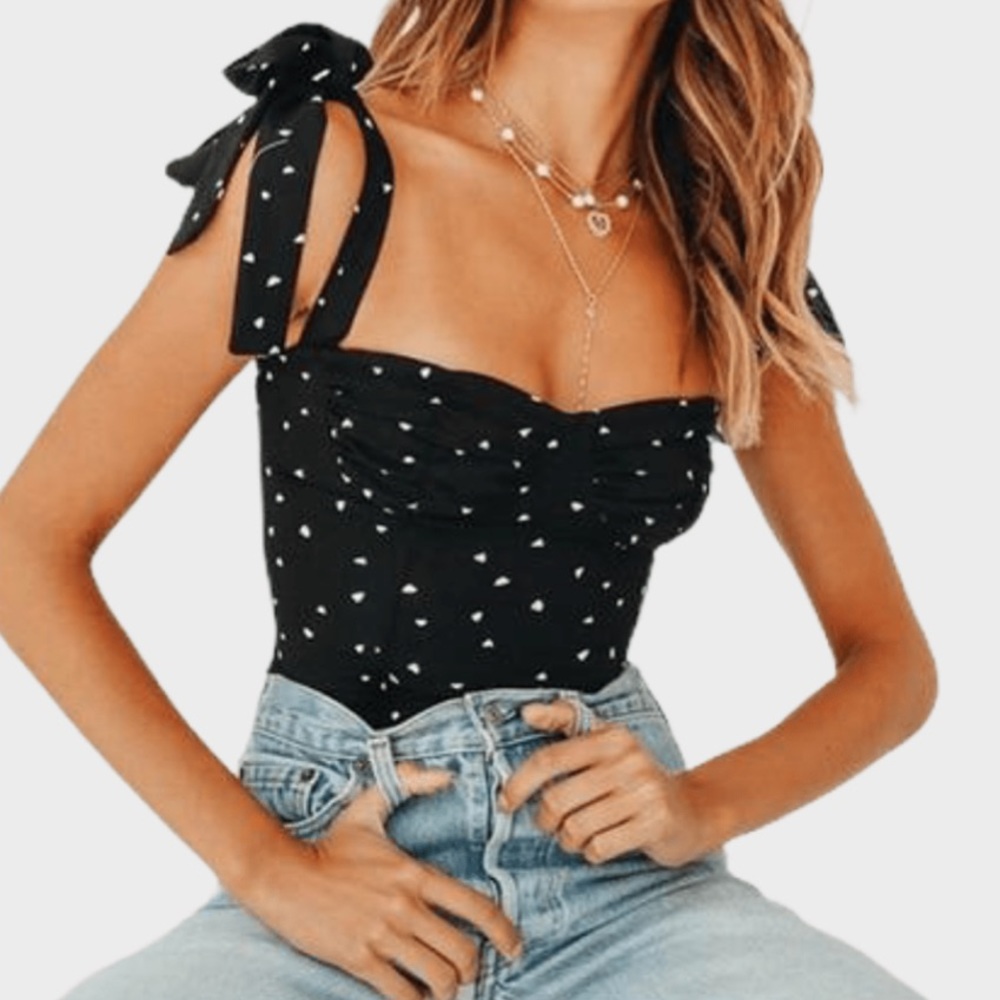 Black w/ white hearts tie strap top